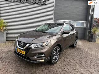 Nissan Qashqai 1.2 Tekna Pano / 1-Jaar garantie / Trekhaak!!