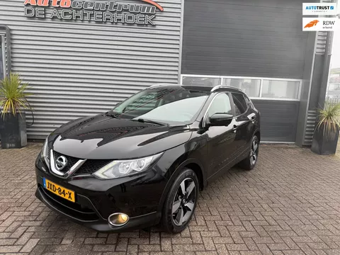 Nissan Qashqai 1.2 Tekna Trekhaak / Glasdak / 1 jaar GARANTIE!!