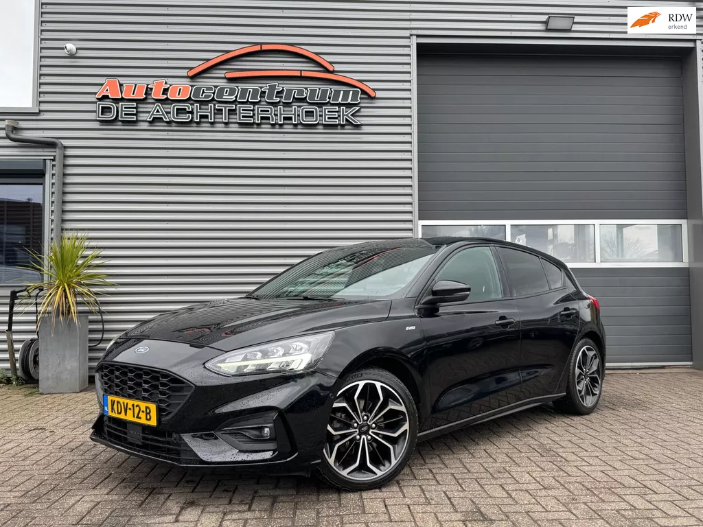 Ford FOCUS 1.0 EcoBoost Titanium ST-Line Led | PDC | Navi!!