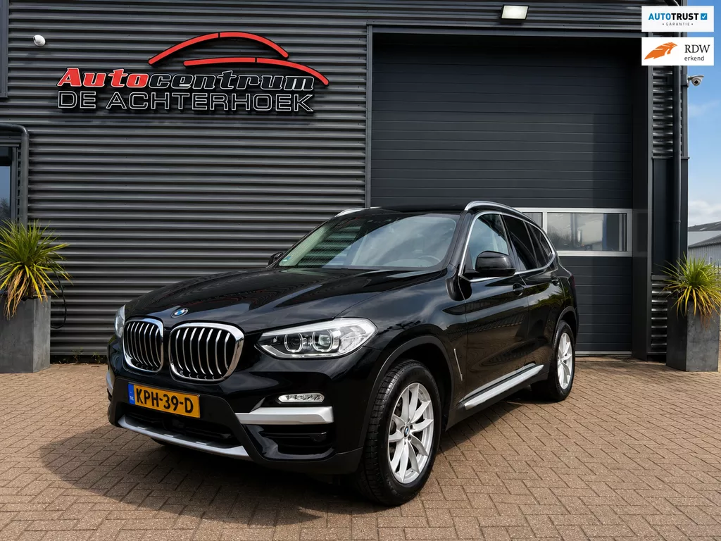 BMW X3 xDrive20i Automaat | Panoramadak | Adaptieve Cruise | Elektrische Trekhaak