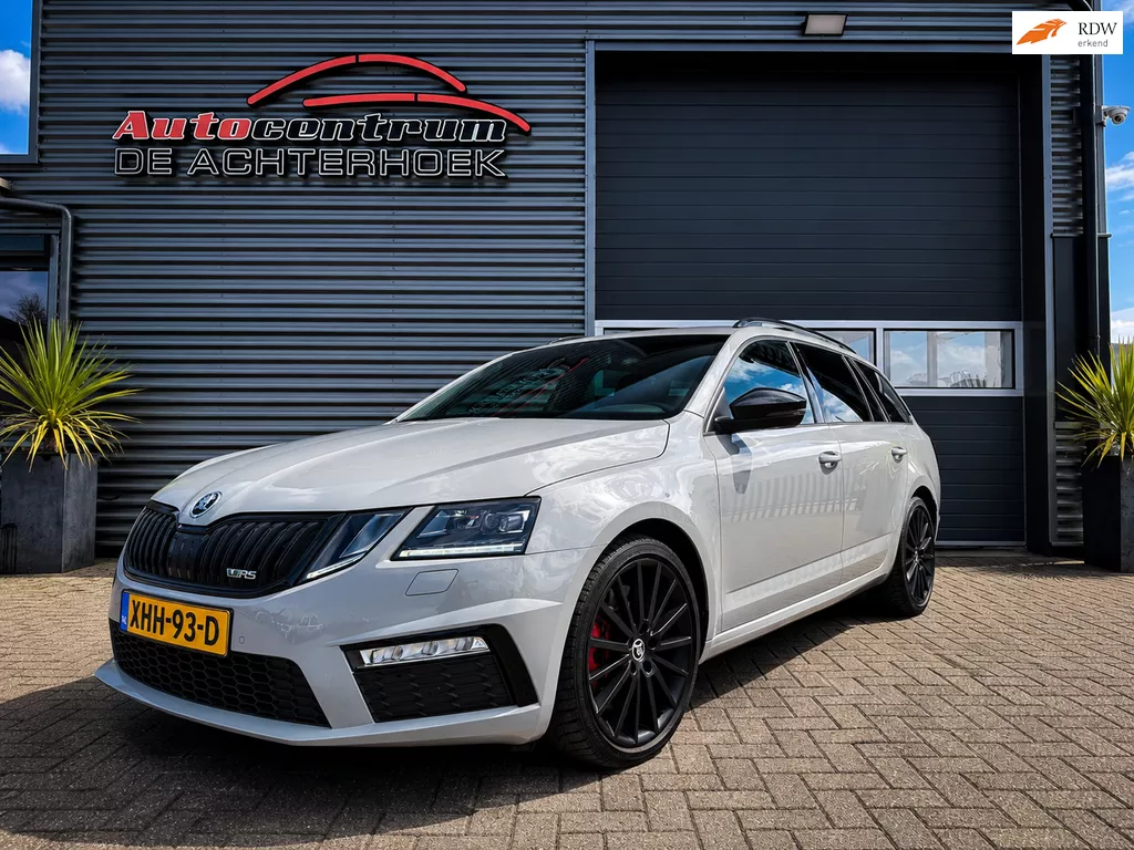 Skoda Octavia Combi 2.0 TSI RS 245 | Virtual Cockpit | Adaptieve Cruise Control | Trekhaak