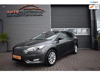 Ford Focus Wagon 1.0 Titanium Xenon / Cruise control / Stoelverwarming!!
