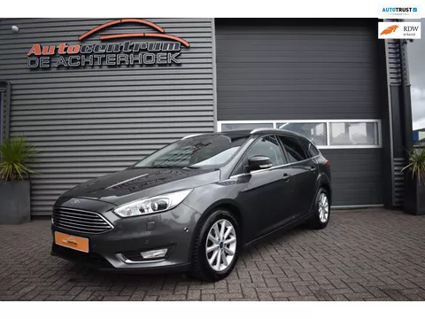 Ford Focus Wagon 1.0 Titanium Xenon / Cruise control / Stoelverwarming!!
