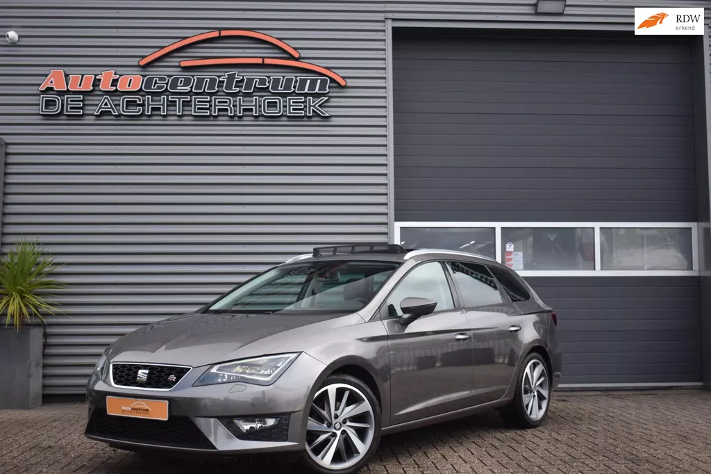 SEAT Leon 1.4 FR 150pk |PANO| LED | All Season SEAT Leon 1.4 FR 150pk |PANO| LED | All Season