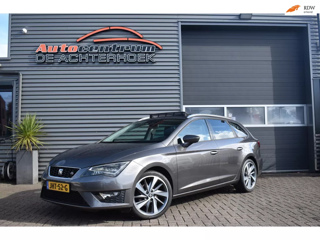 Seat LEON FR 1.4 TSI ACT 150PK |PANO| LED | All Season Seat LEON FR 1.4 TSI ACT 150PK |PANO| LED | All Season