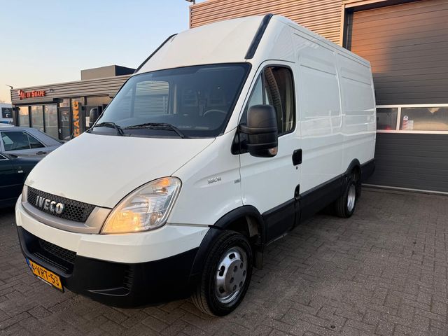 Iveco Daily 35C14V EEV 330 L2H3 Trekhaak 3500 KG!!