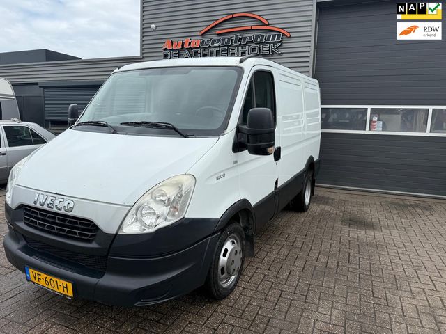 Iveco Daily 35C17V 300 L1H1 3.0 trekhaak 3500!! Dubbel lucht!!